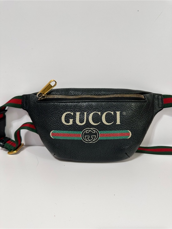 Gucci Handbags - GUCCI ❤️🌟Black Leather Logo Web Belt Bag Small⭐️